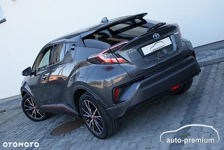 Toyota C-HR 1.8 Hybrid Neon Lime powered by JBL - 38