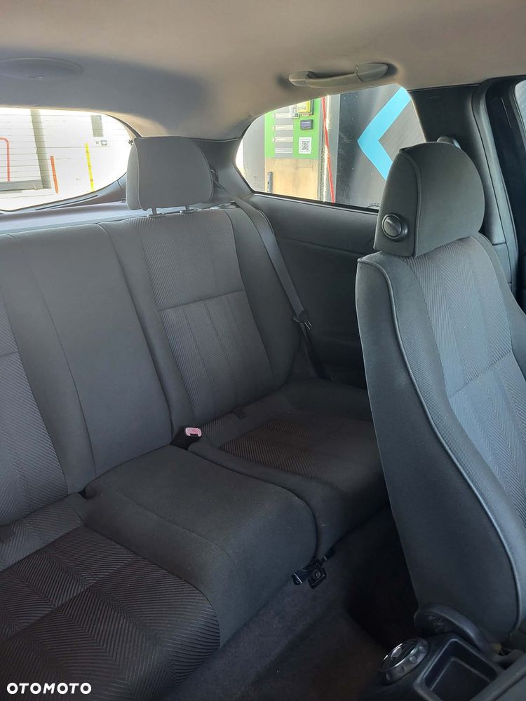 Alfa Romeo 147 1.6 Twin Spark 16V - 8