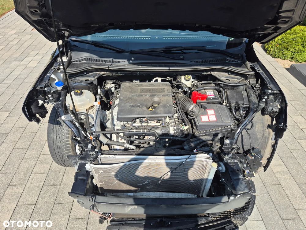 Ford Kuga 1.5 EcoBoost ST-LINE X - 14