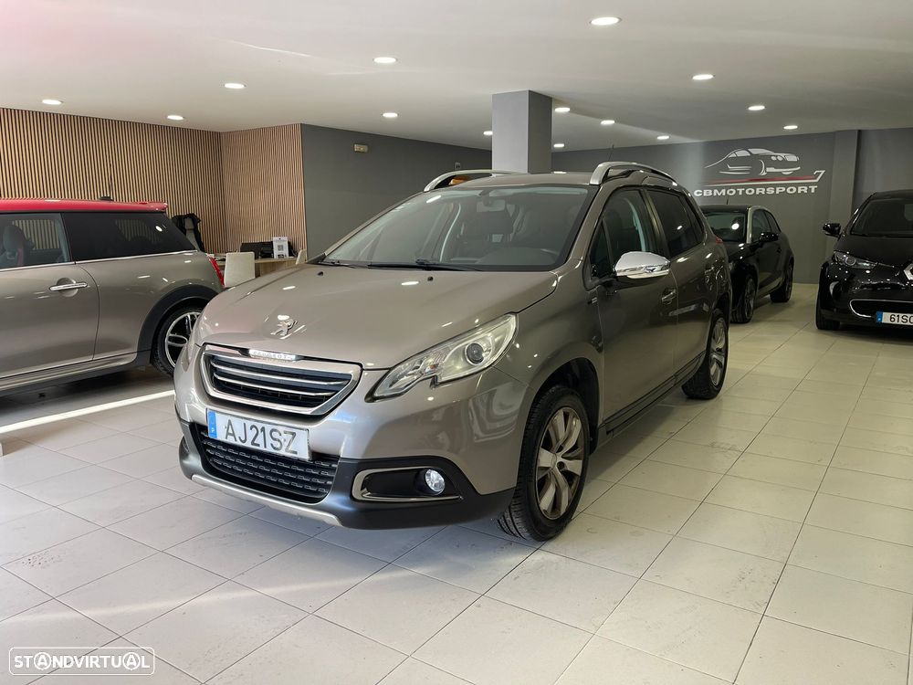 Peugeot 2008 PureTech 82 Style - 2