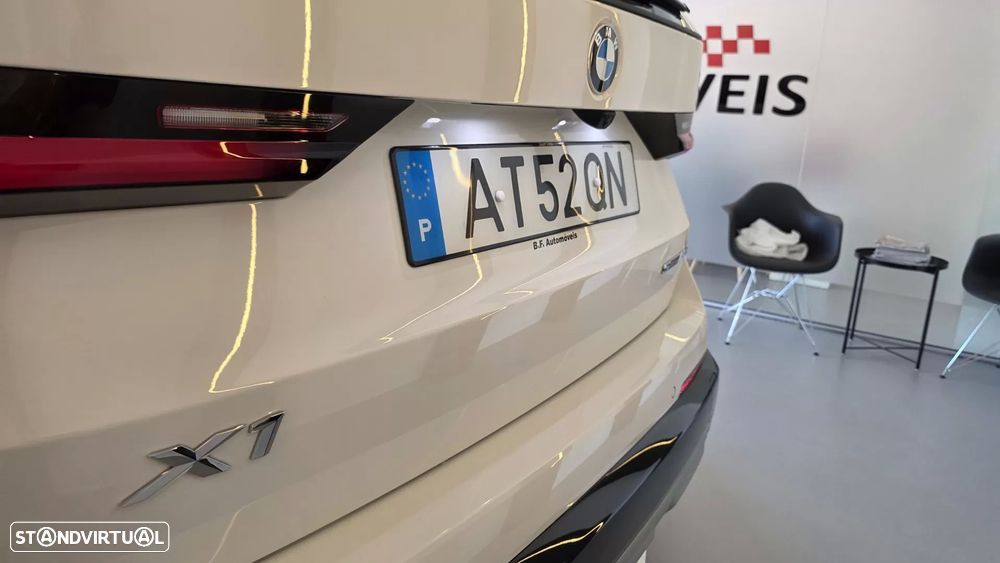BMW X1 18 d sDrive xLine Auto - 22