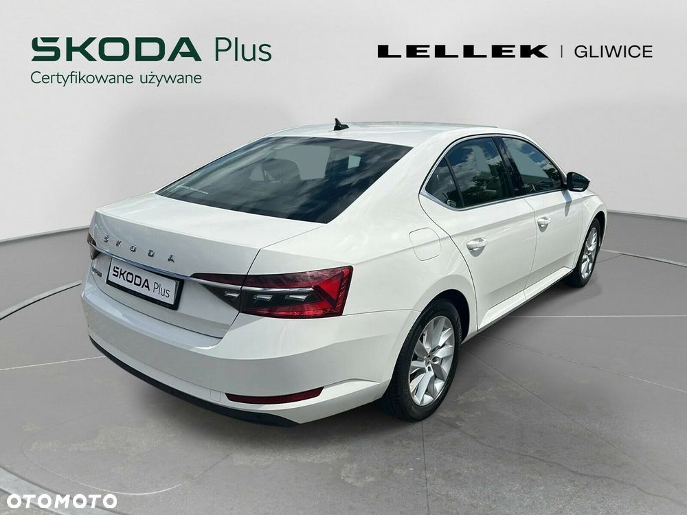 Skoda Superb 1.5 TSI Ambition DSG - 4