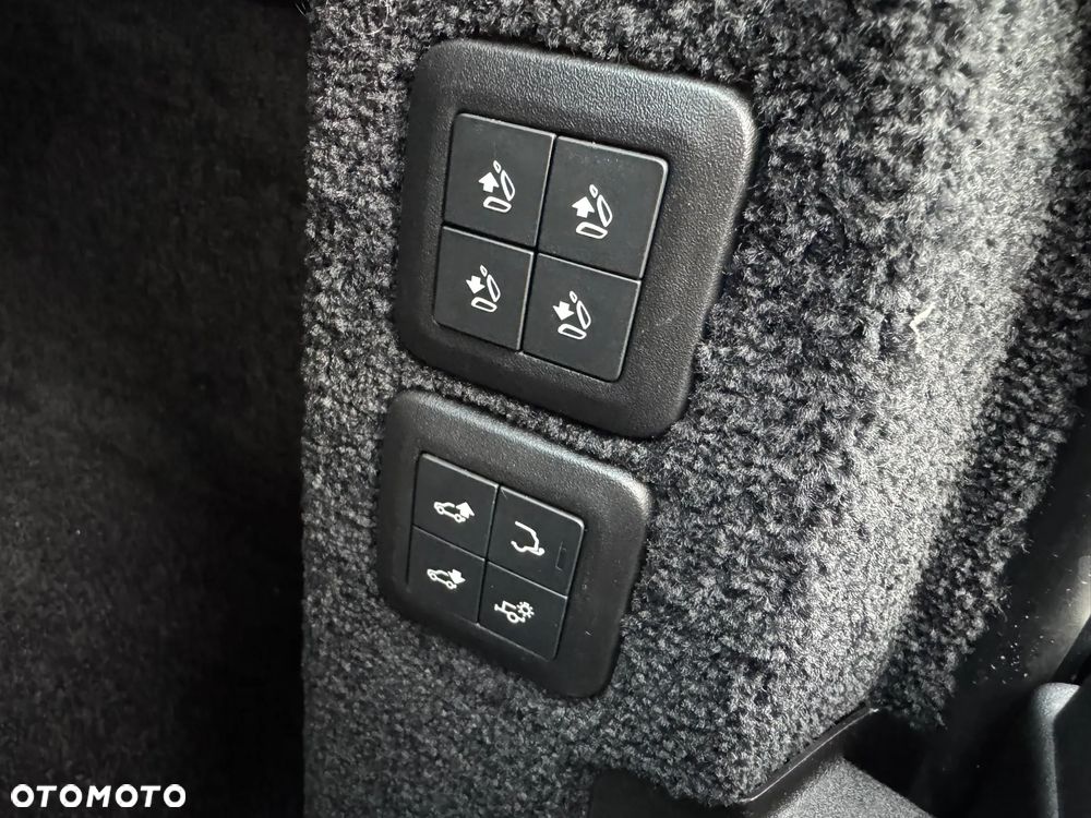 Land Rover Range Rover 3.0 TDV6 langer Radstand Vogue - 36