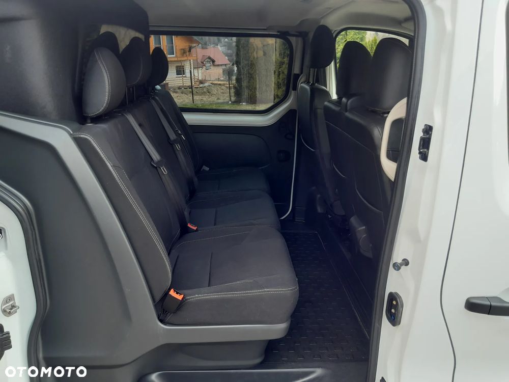 Renault Trafic - 11
