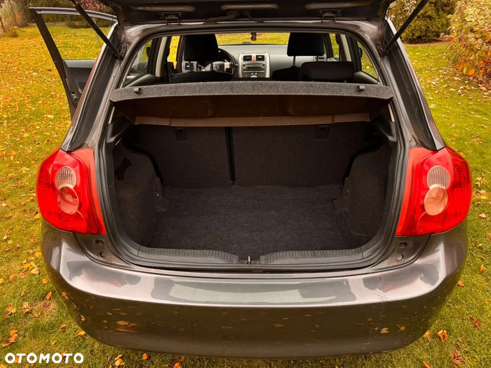 Toyota Auris - 5