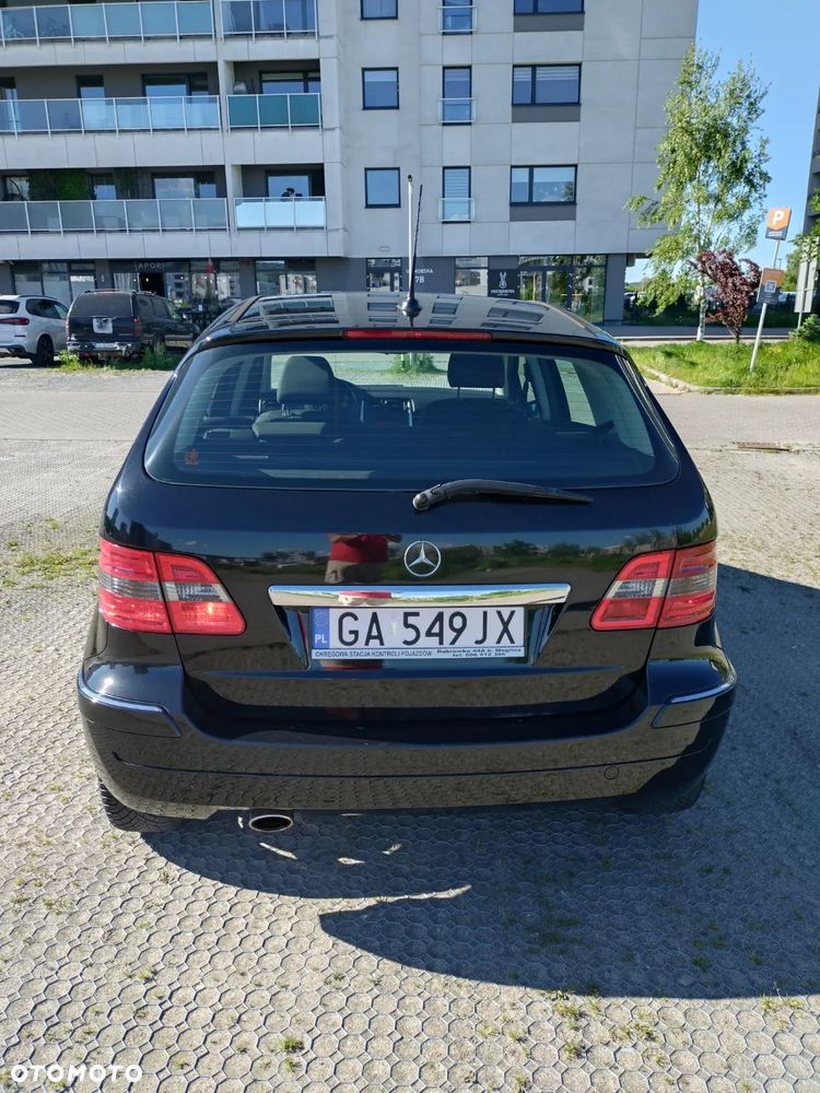 Mercedes-Benz Klasa B 200 - 6