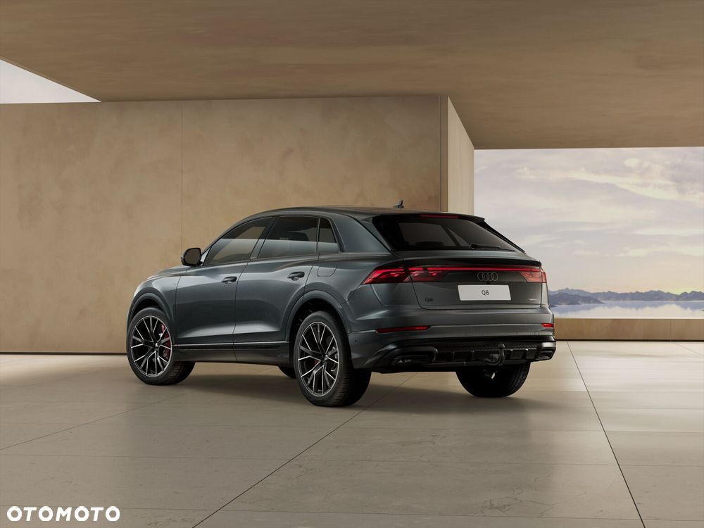Audi Q8 55 TFSI e PHEV Quattro Tiptronic - 2