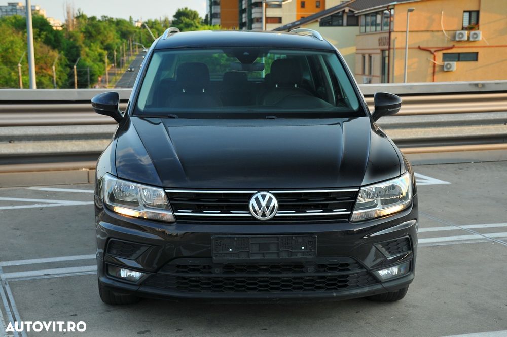 Volkswagen Tiguan - 2