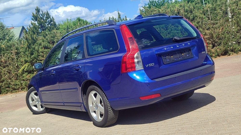 Volvo V50 2.0D Momentum - 6