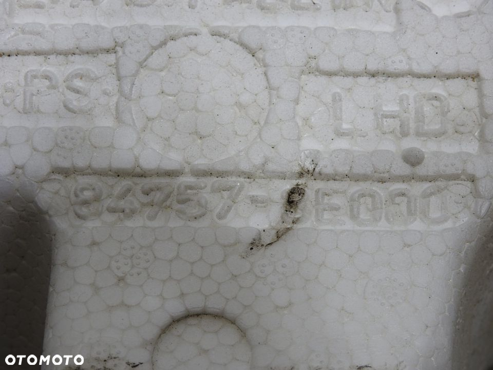 OSŁONA KONSOLI POD KIEROWNICE KIA SORENTO I - 10