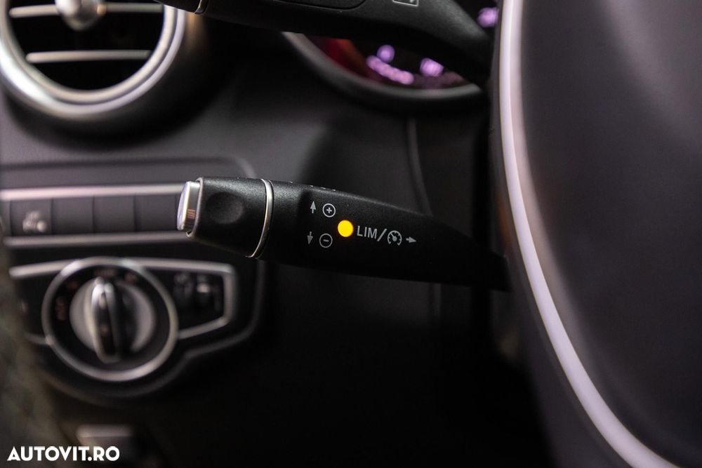 Mercedes-Benz GLC - 21