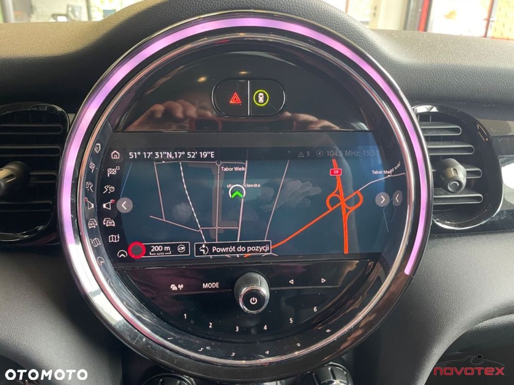 MINI Cooper Essential Trim - 12