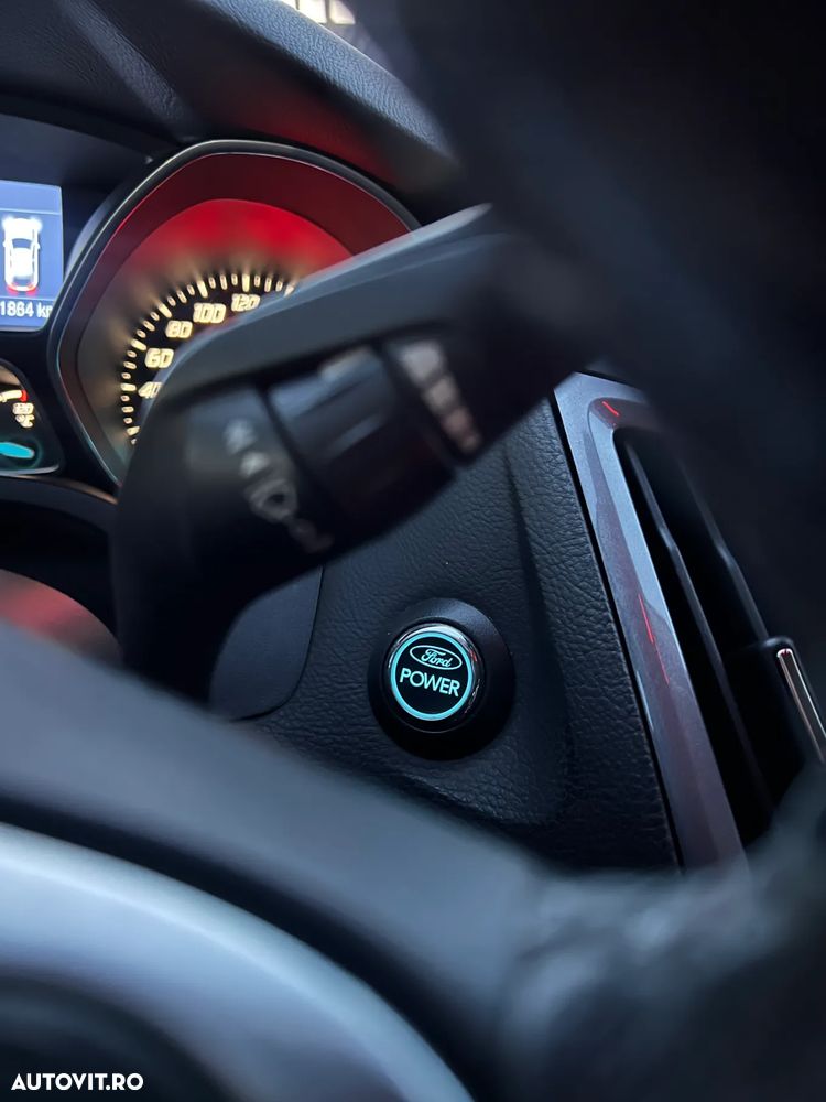 Ford Focus 2.0 TDCI DPF Titanium - 20