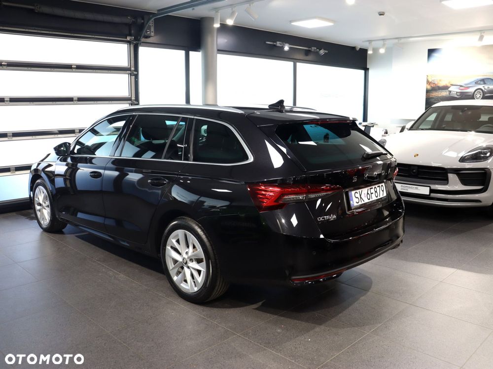 Skoda Octavia - 2