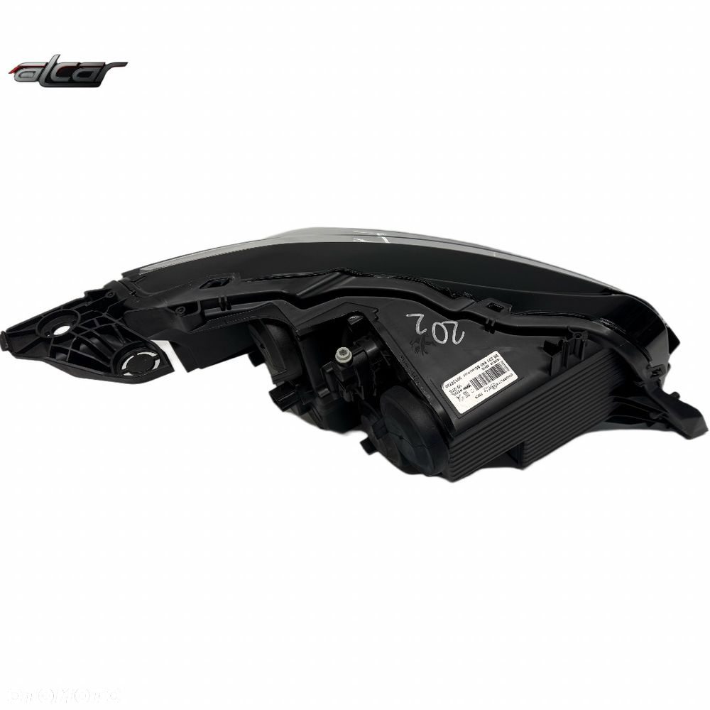 REFLEKTOR LAMPA LEWA PRZÓD ZWYKŁA PEUGEOT 208 II 98 231 940 80 - 4