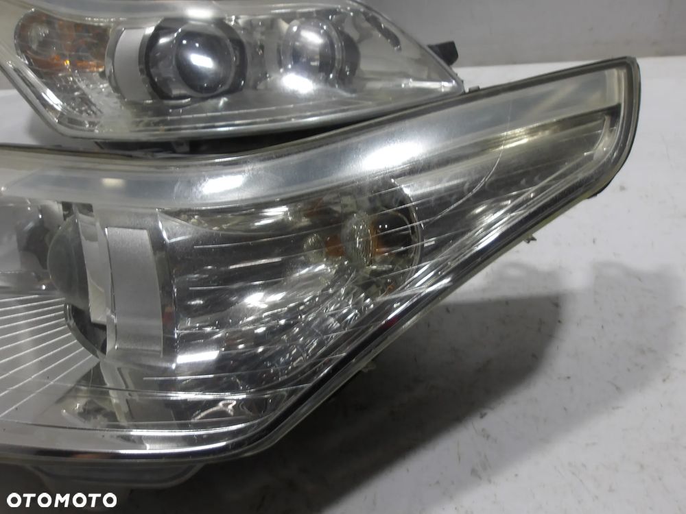 LAMPA LEWA PRAWA PRZÓD PRZEDNIA XENON CITROEN C4 I F-VAT - 2
