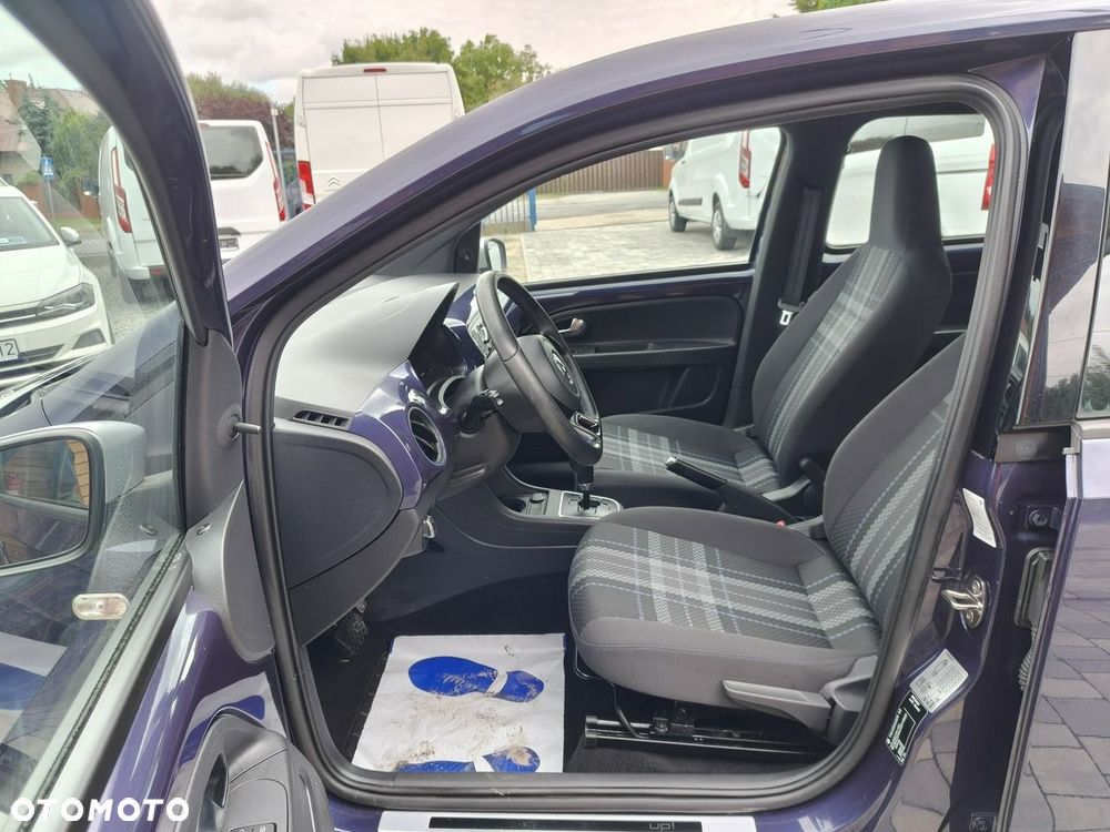 Volkswagen up! - 7