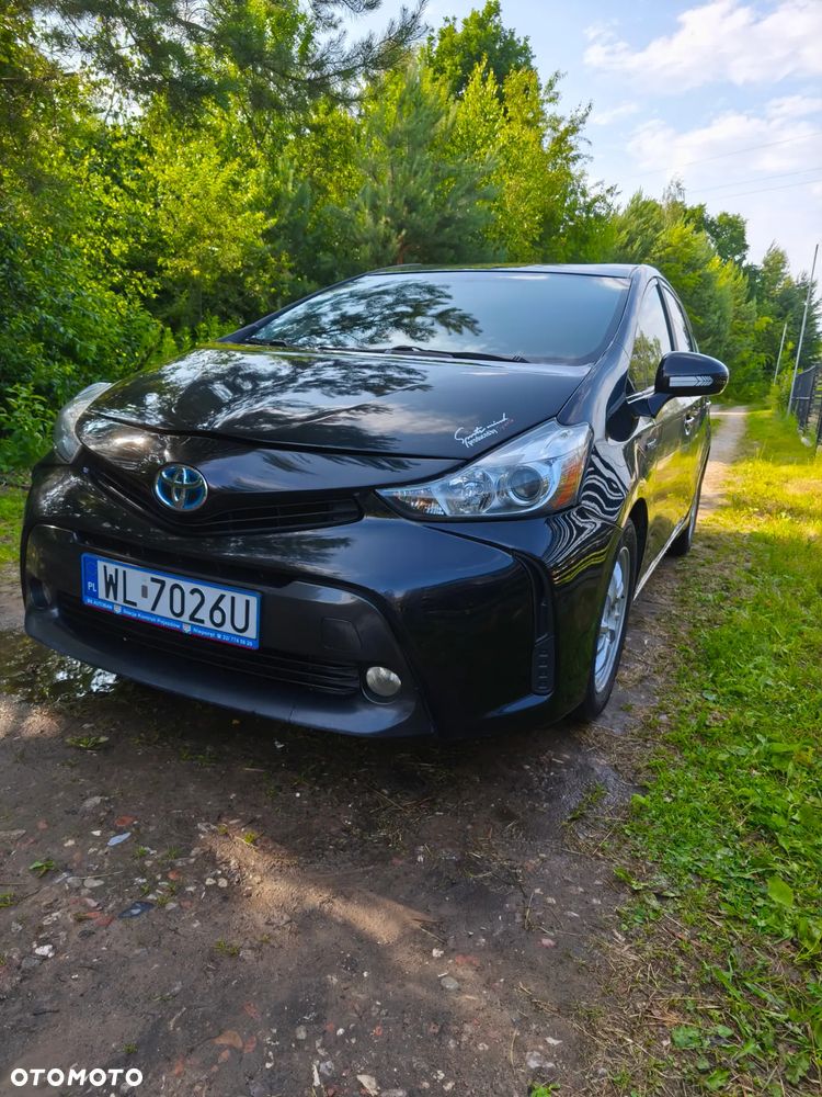 Toyota Prius+ (Hybrid) - 2