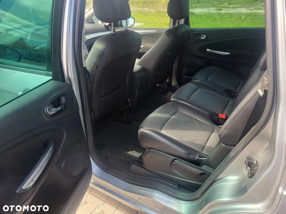 Ford S-Max 2.0 Viva Titanium - 31