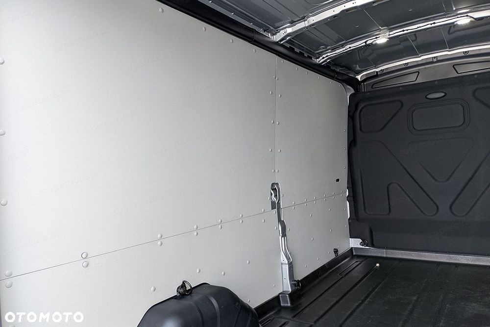 Ford Transit 350 L3H2 Trend Trail 2.0 130KM - 11