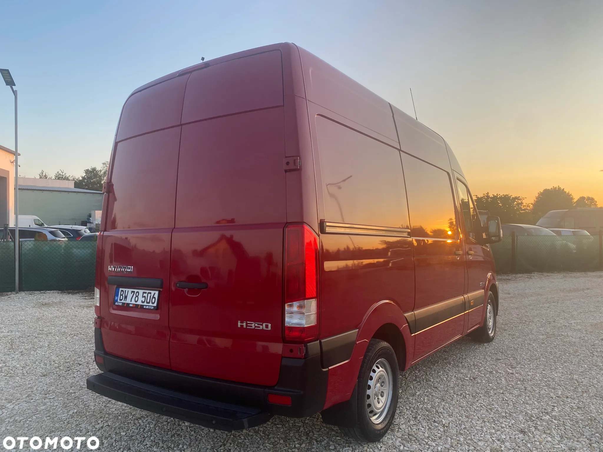 Hyundai H350 - 9