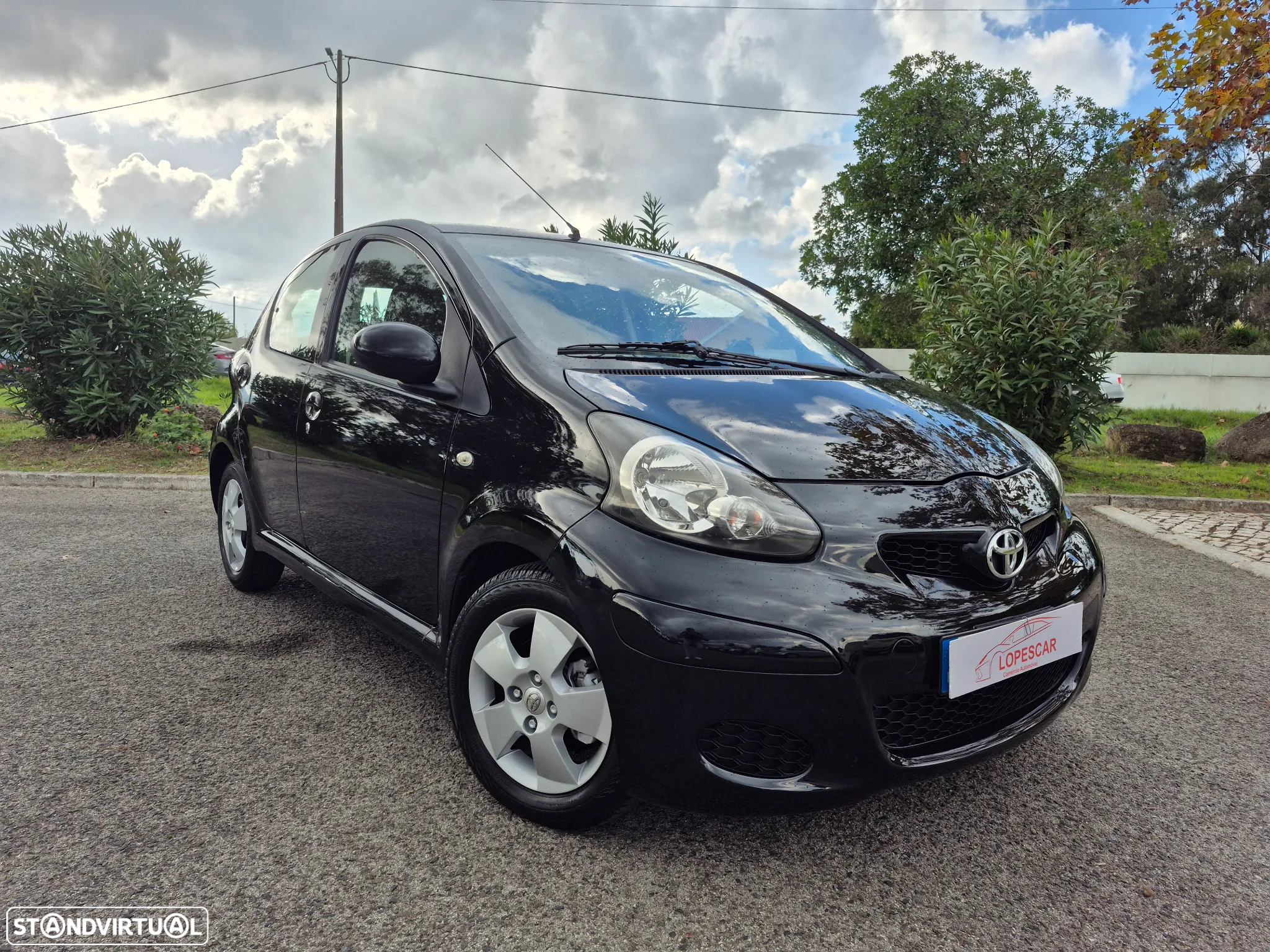 Toyota Aygo 1.0 + AC - 3