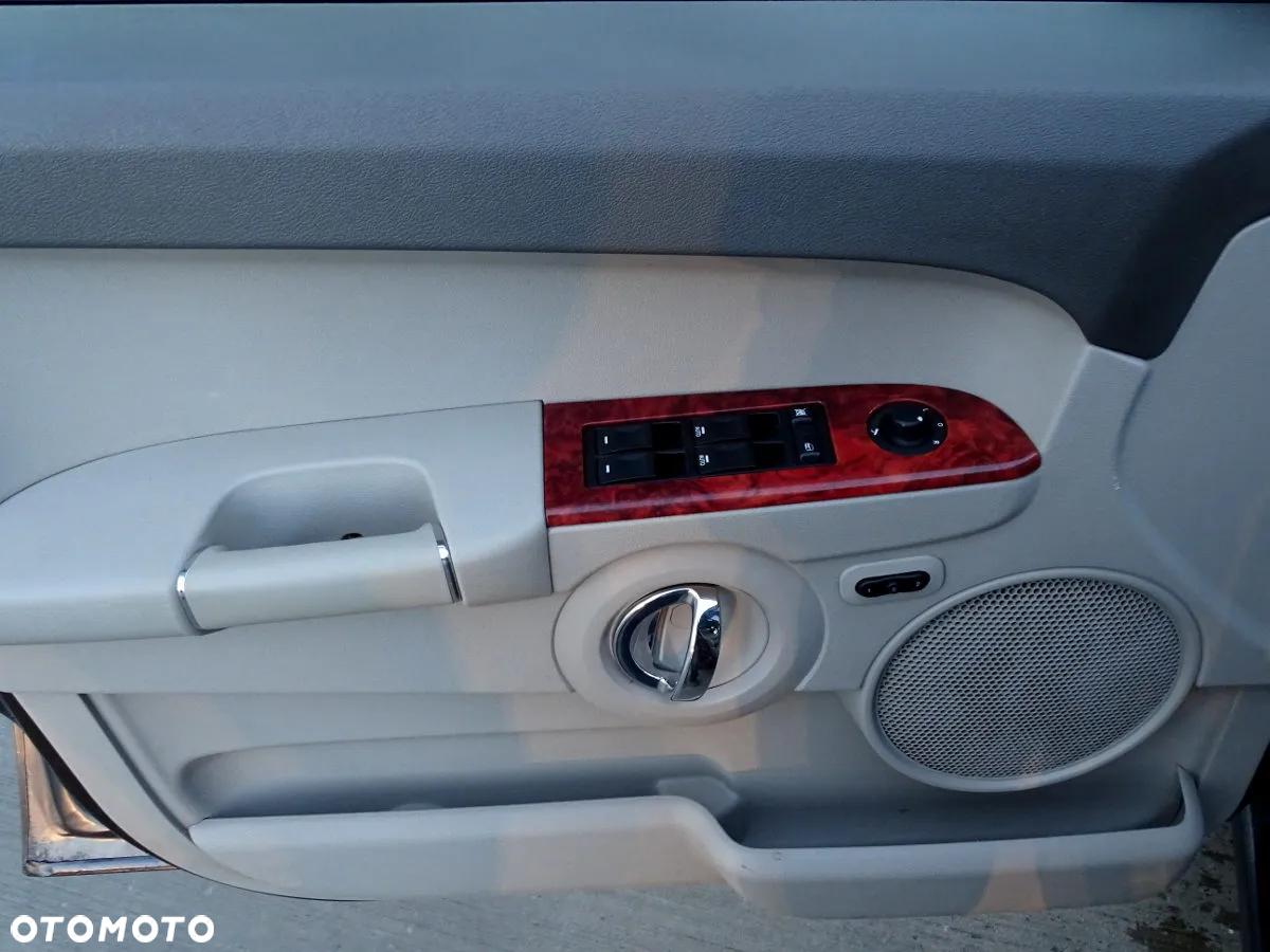 Jeep Commander 3.0 CRD Limited - 9