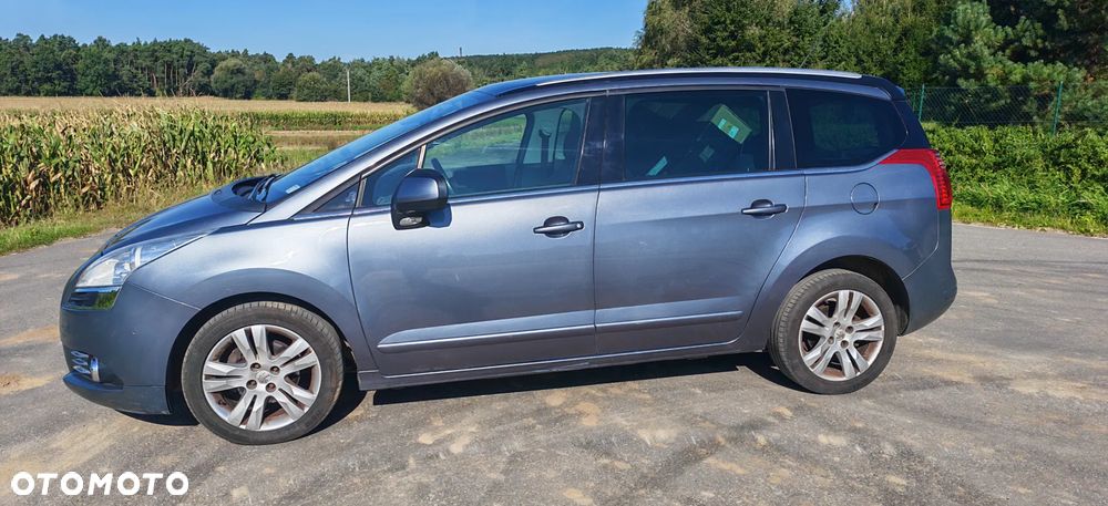 Peugeot 5008 1.6 HDi Business Line 7os - 6