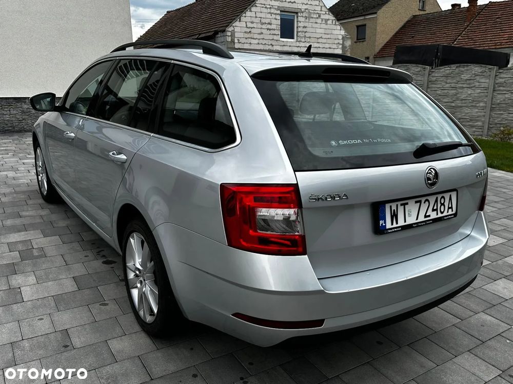 Skoda Octavia 2.0 TDI Style DSG - 4