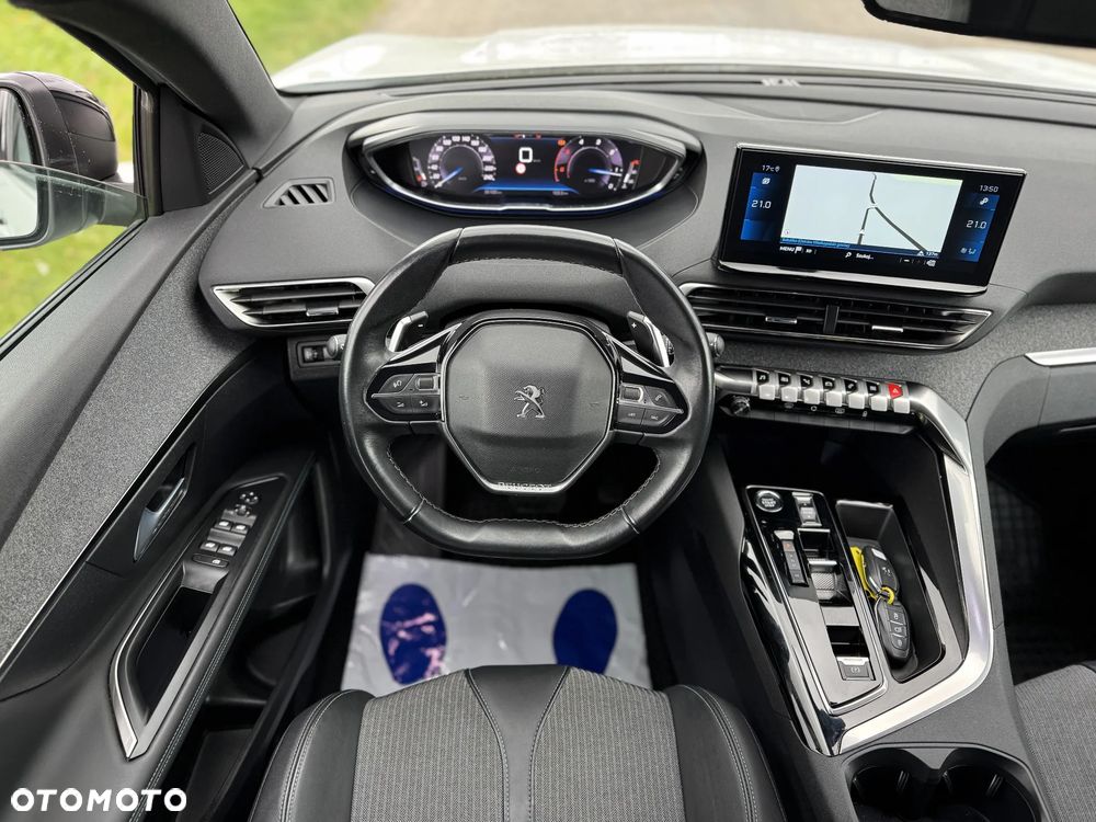 Peugeot 3008 1.5 BlueHDi Allure Pack S&S EAT8 - 33