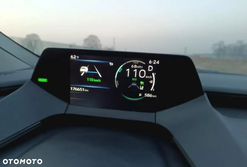 Toyota Prius - 13