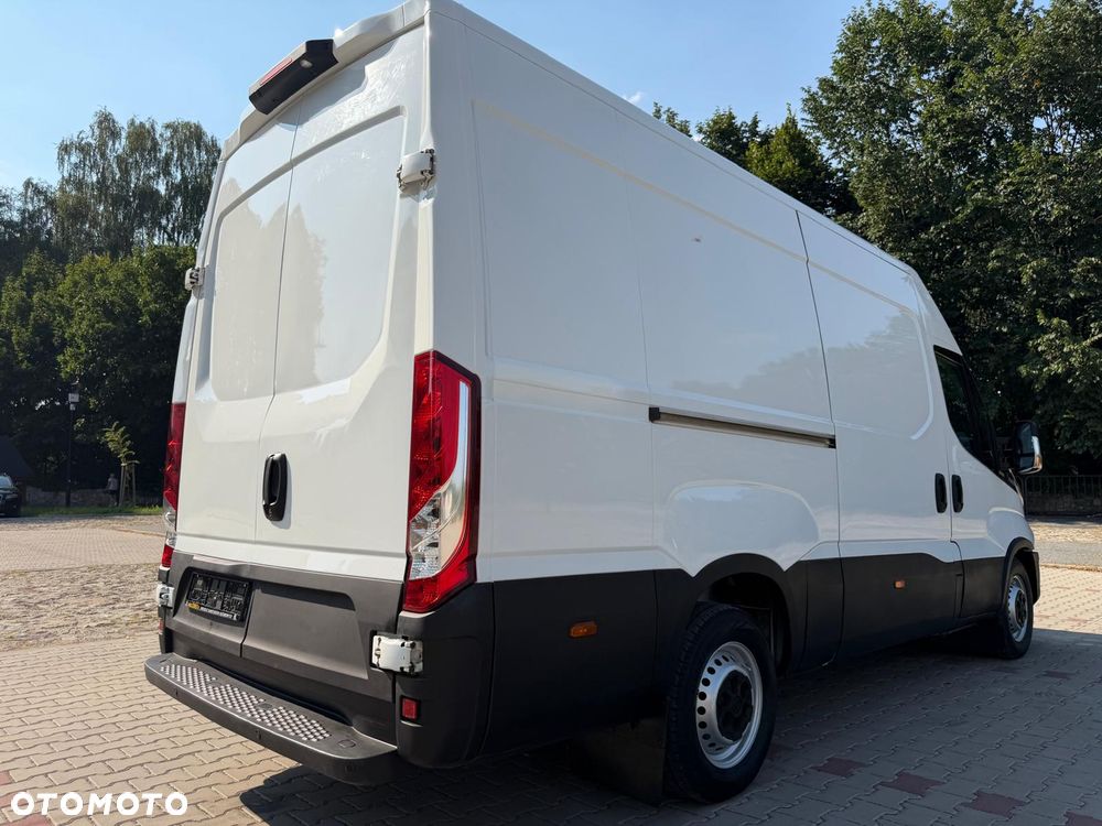 Iveco Daily 2.3 HPI / 136 KM / L2H2 / Automat / - 12