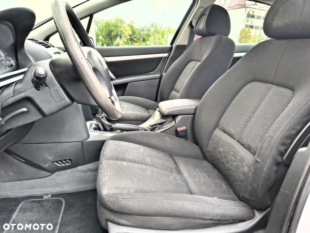 Peugeot 407 1.8 Presence - 8