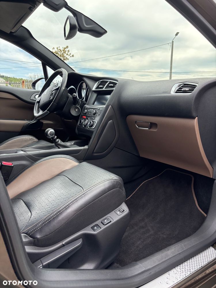Citroën DS4 HDi 165 SportChic - 24