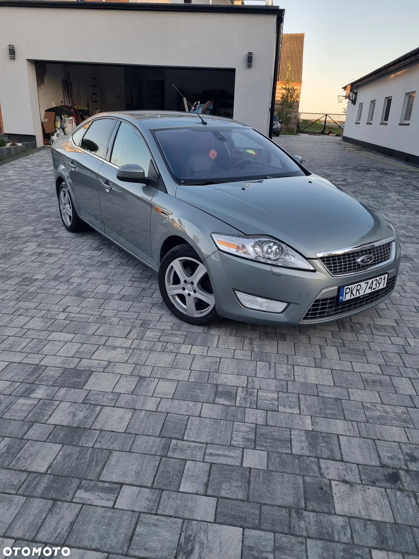 Ford Mondeo 2.0 TDCi Ghia X - 21