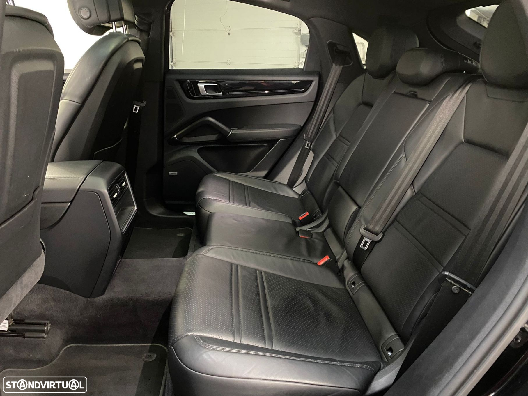 Porsche Cayenne Coupé Platinum Edition - 7