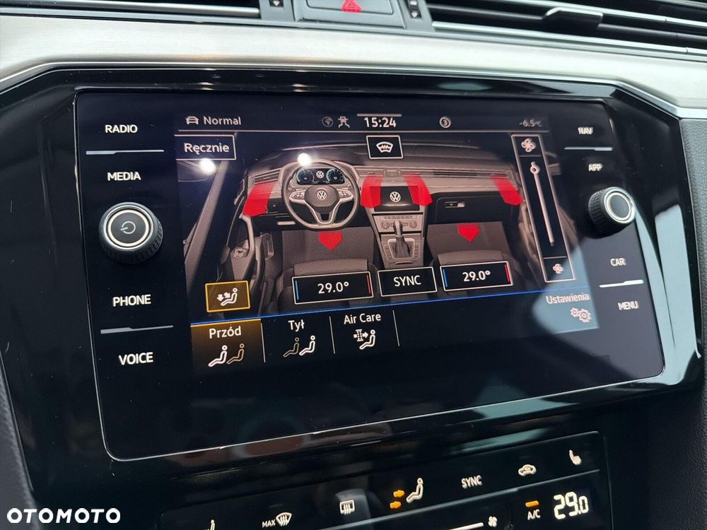 Volkswagen Passat - 33