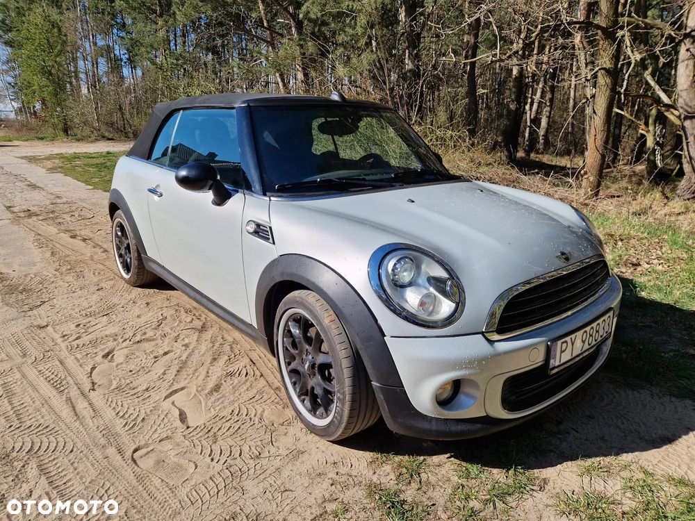 MINI Cooper D Cabrio - 7
