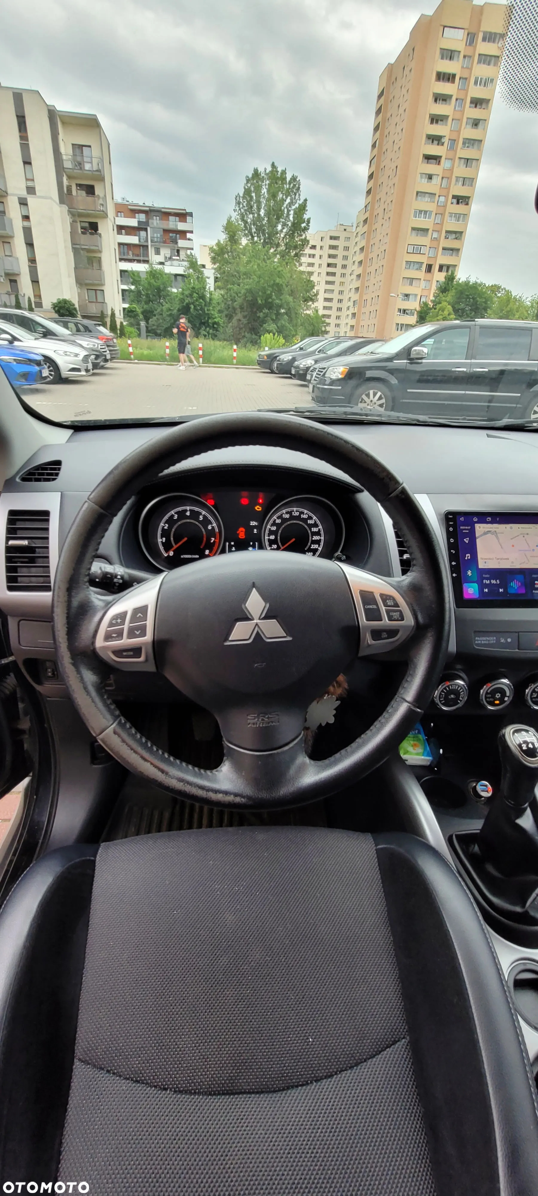 Mitsubishi Outlander 2.0 Intense + 2WD EU5 - 16