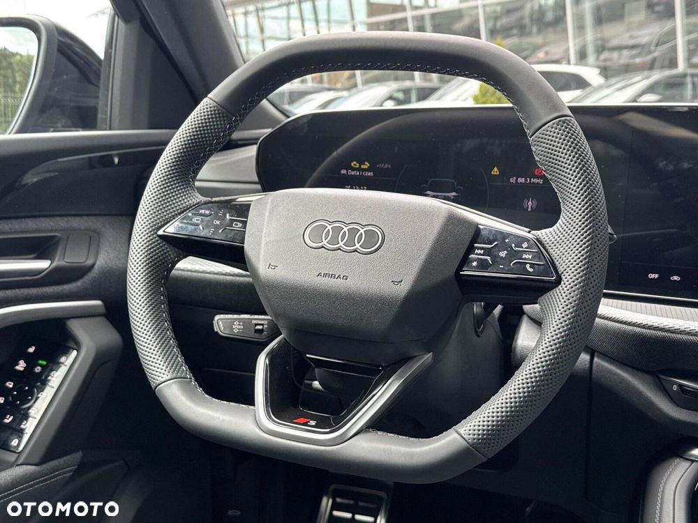 Audi Q5 Sportback - 13