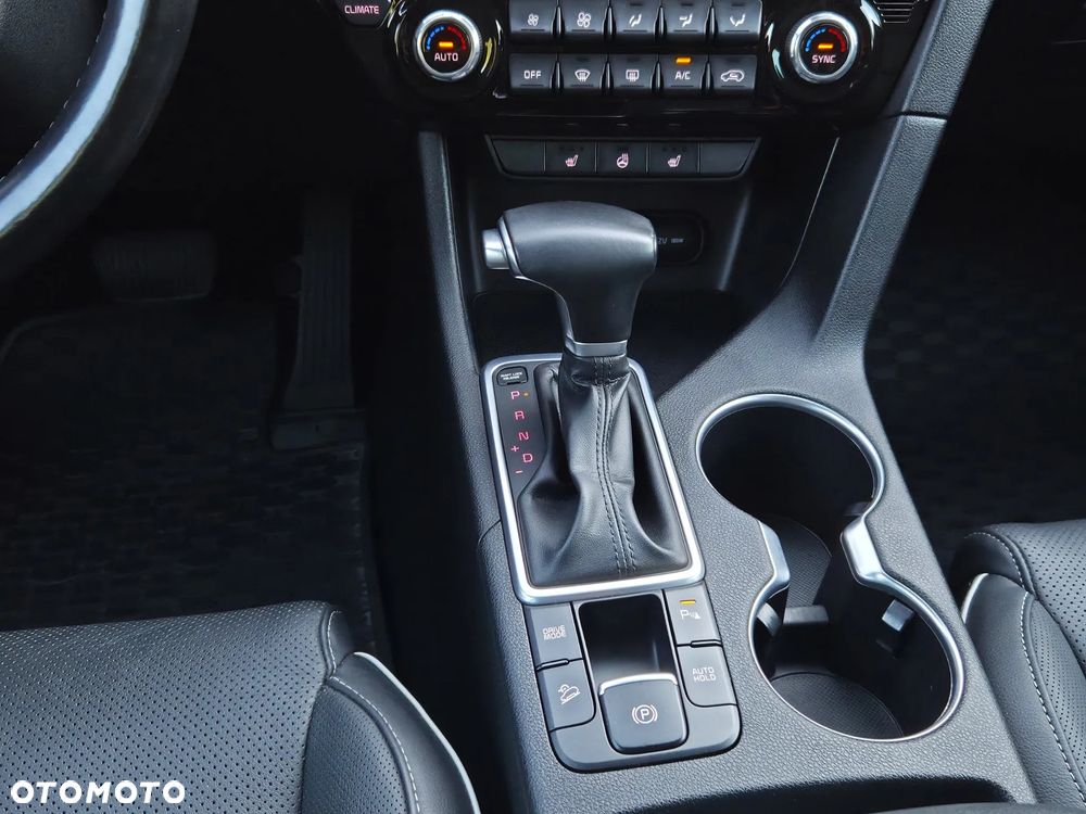 Kia Sportage 1.6 T-GDI L Business Line 2WD DCT - 22