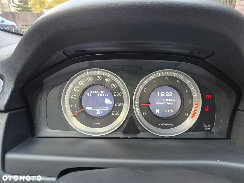 Volvo V70 - 11