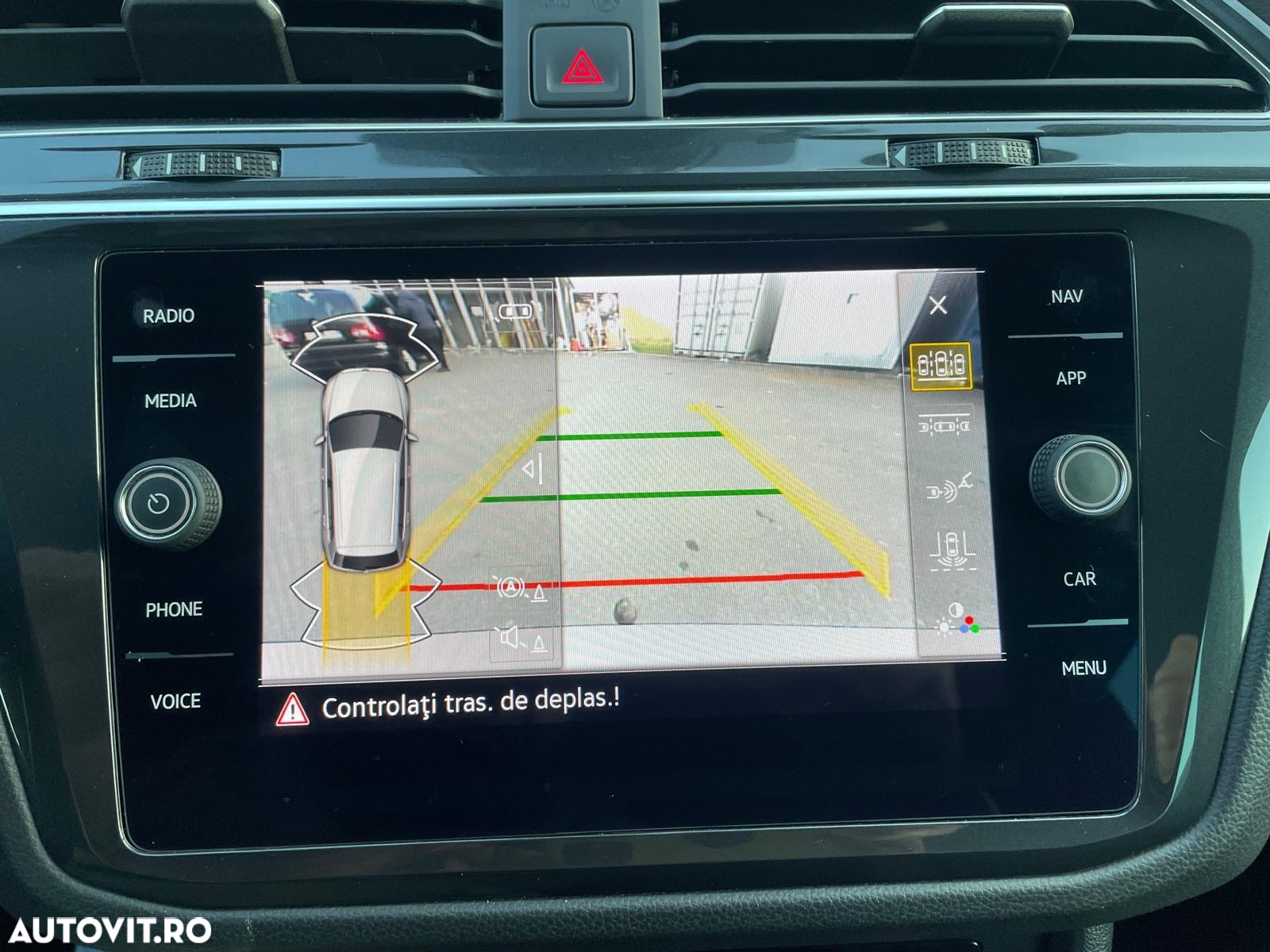 Volkswagen Tiguan 2.0 TDI DSG Elegance - 21