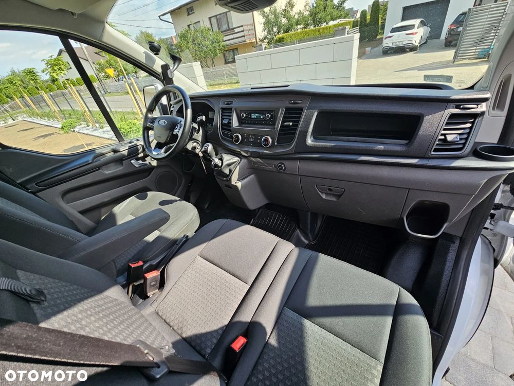 Ford TRANSIT CUSTOM - 8