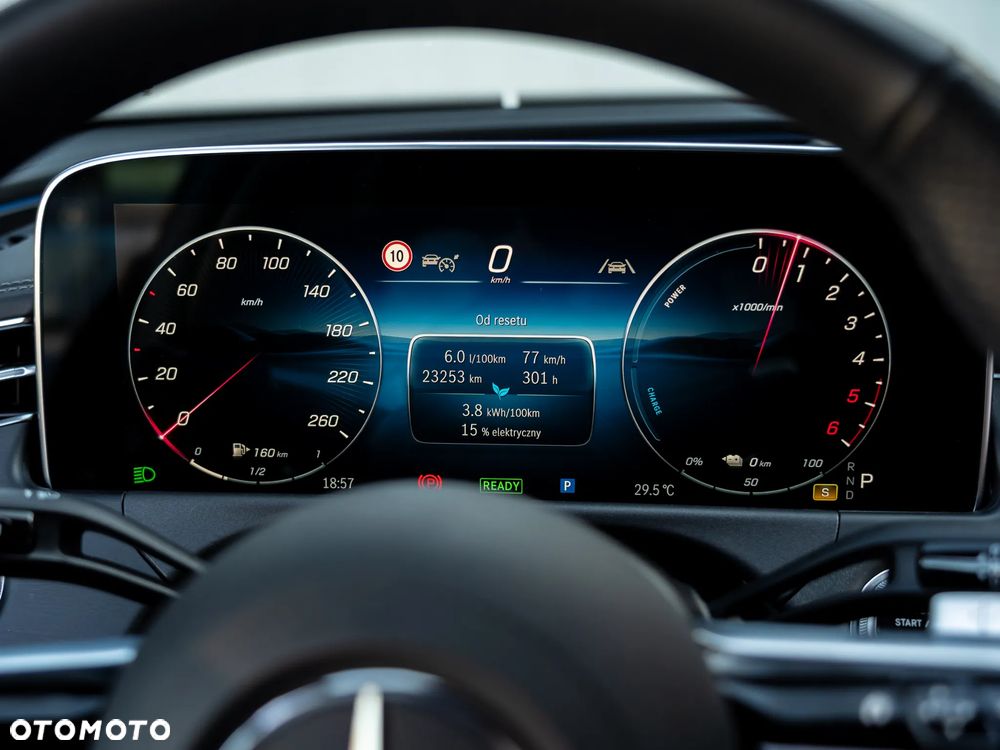 Mercedes-Benz Klasa E 300de 4Matic 9G-TRONIC Edition AMG Line - 35