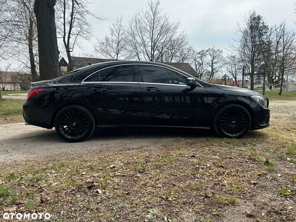 Mercedes-Benz CLA 250 4-Matic - 6