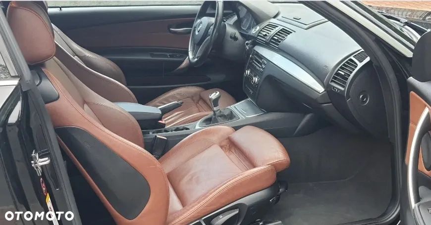 BMW Seria 1 123d - 11