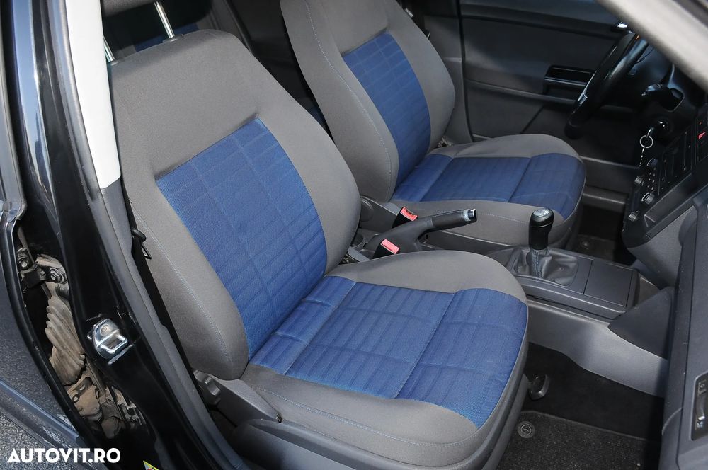 Volkswagen Polo - 16