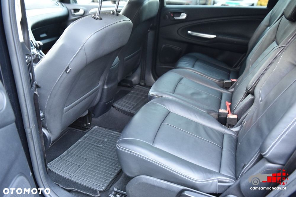 Ford S-Max - 18
