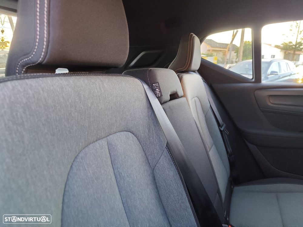 Volvo XC 40 1.5 T4 PHEV Essential - 27